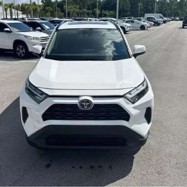 seller.az Toyota RAV4 2022 XLE