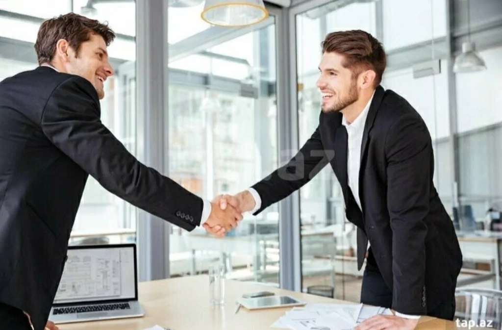 seller.az Ofis Menecer Tələb Olunur