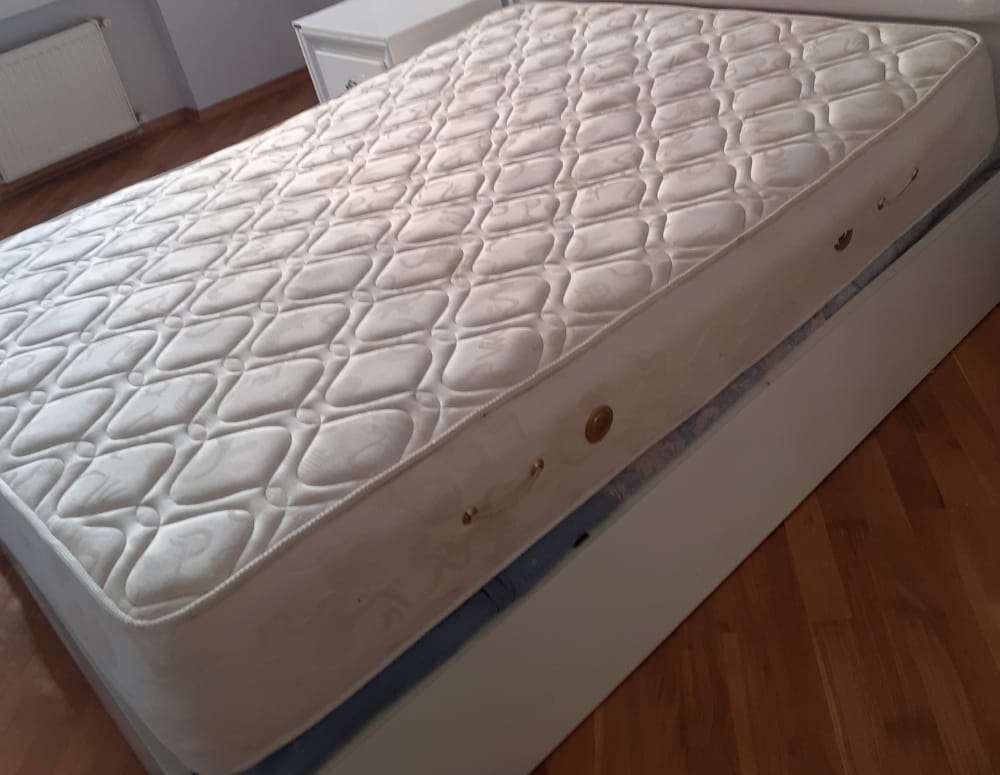 seller.az Ortopedik matras dosek satilir