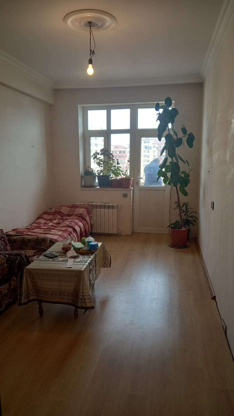 seller.az Xırdalanda 2 otaq ev satılır