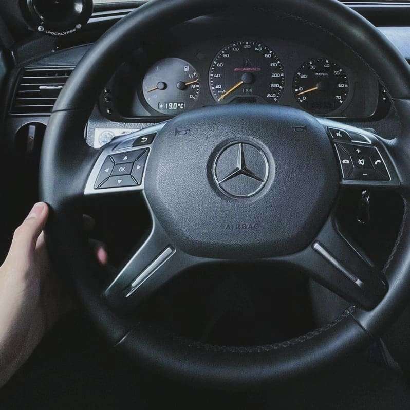 seller.az bir xanimla taniş olmaq isteyirem